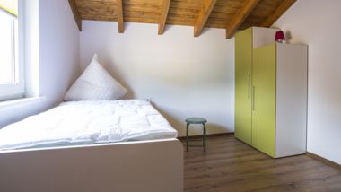 3. Schlafzimmer mit Einzelbett inkl. Ausziehbett