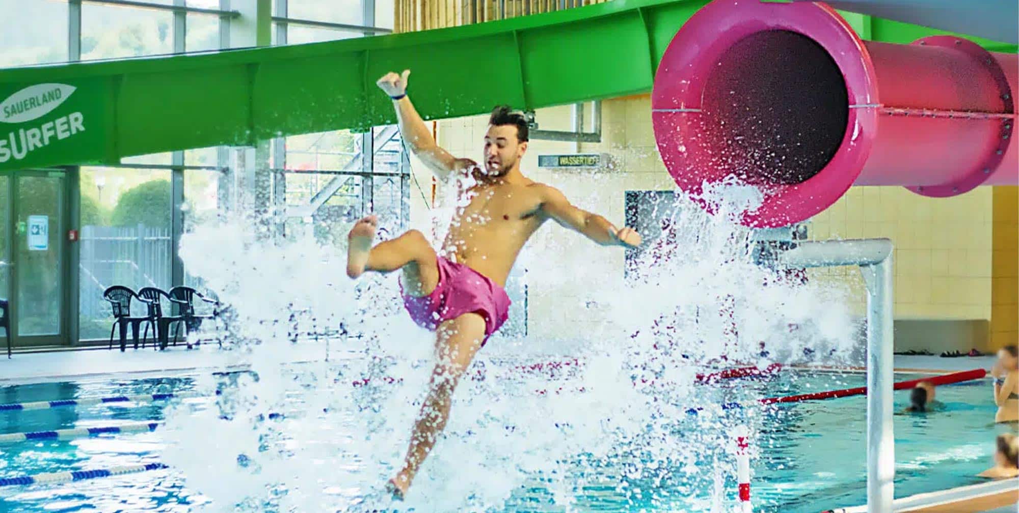 Aquamagis Plettenberg Schwimmbad Spassbad Header Pinkjump
