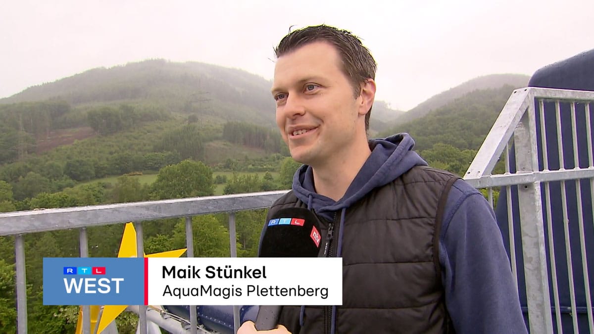 RTL West TV Beitrag Wasserrutsche ShootingSTAR AquaMagis Erlebnisbad Plettenberg